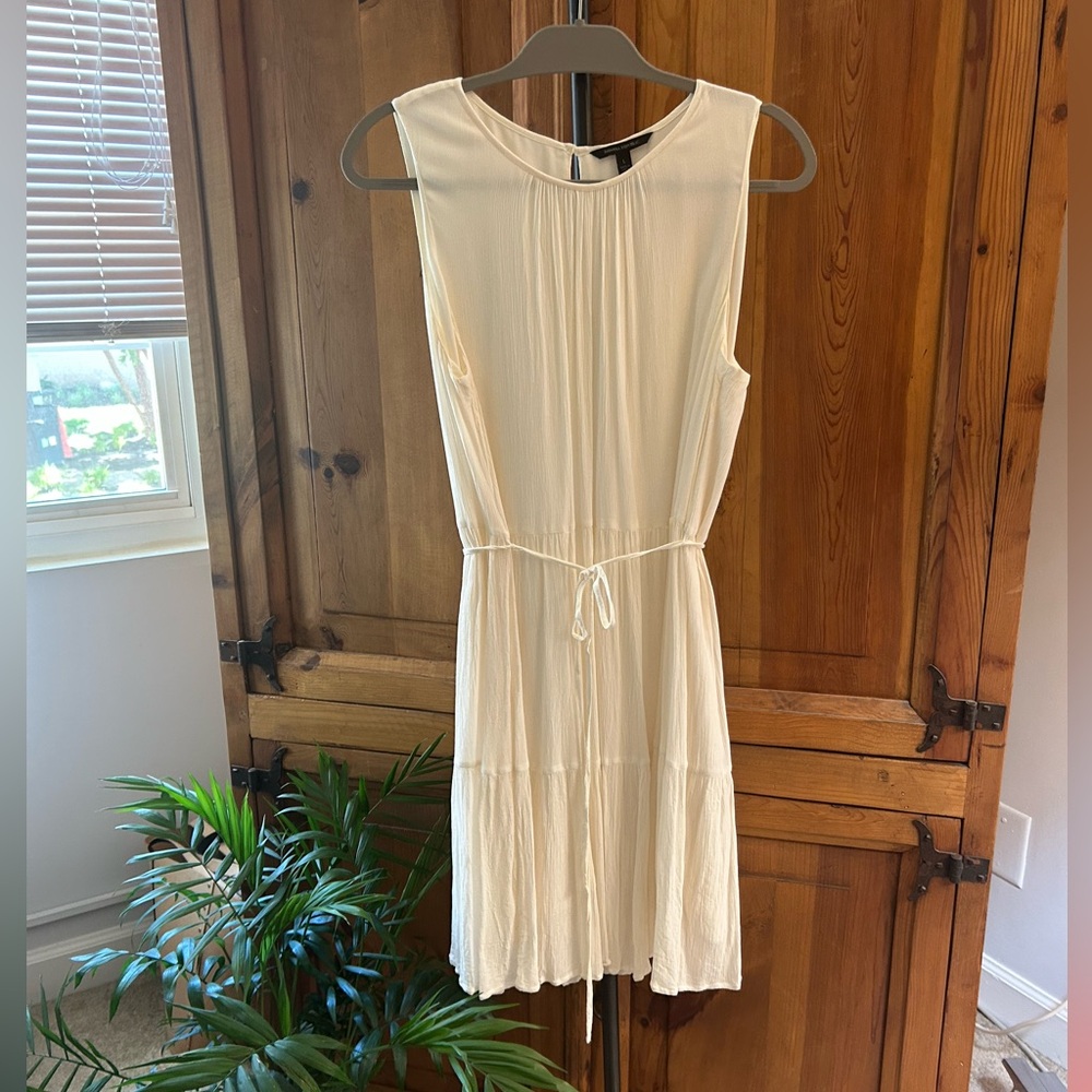 Ann Taylor Cream Sleeveless Dress